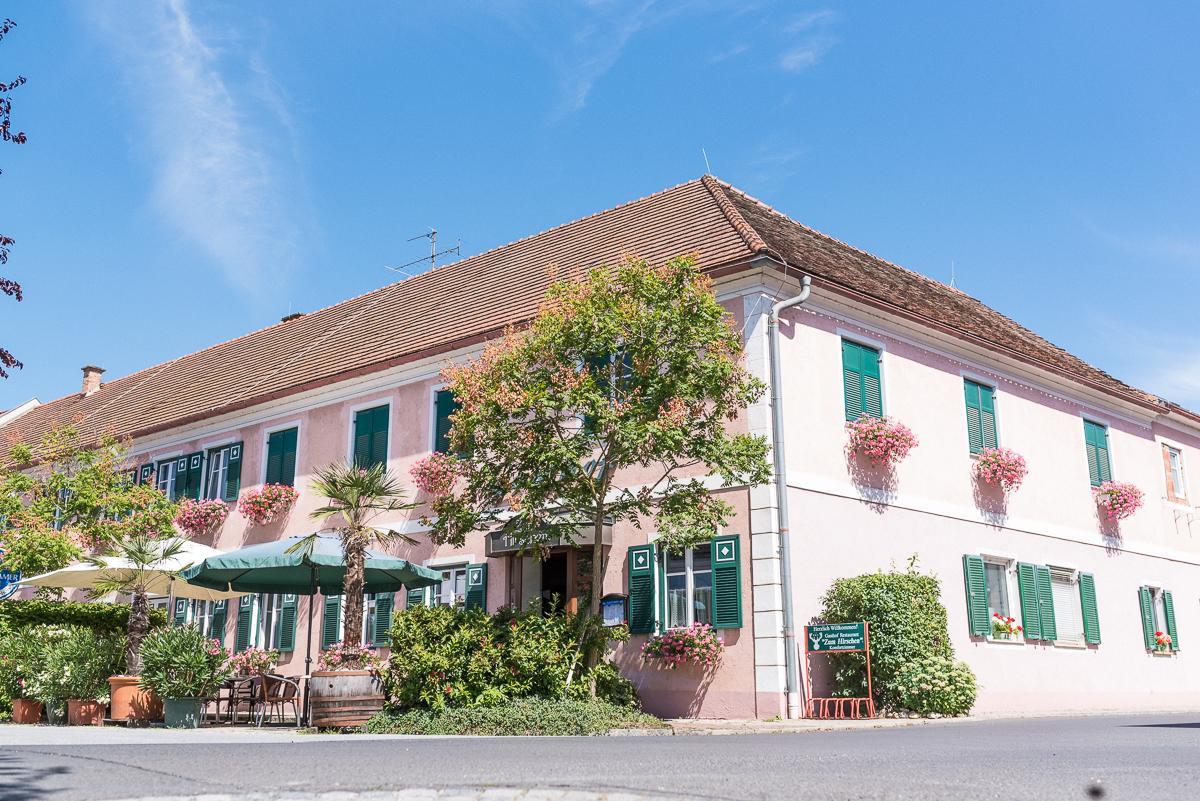 Burgau Gasthof Zum Hirschen מראה חיצוני תמונה